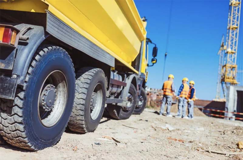 dump truck business leaks